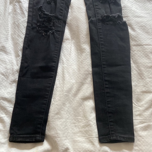 American eagle black ripped jeans - Picture 2 of 4